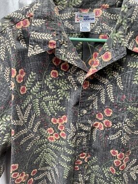 Vintage Reyn spooner Black Camp-Collar Shirt with Green Ferns & Pink Flowers